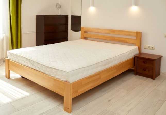 600 дол. Кровать деревянная. Кровать из брусков. Кровать из дерева двуспальная.