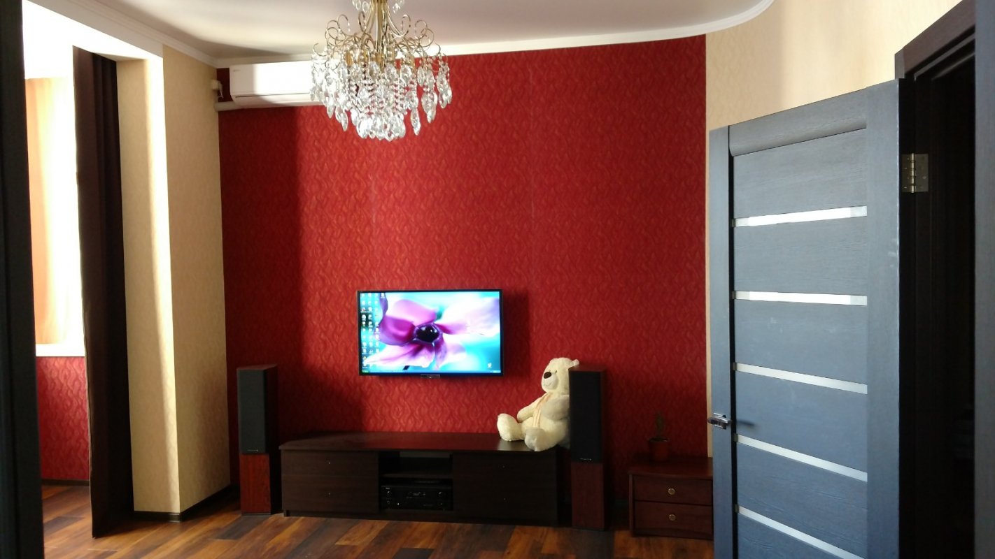 Купить квартиру фаворит. Мебель для дома. Одесская 7а 2х комнатная. Продам 3х комнатную квартиру баннер.