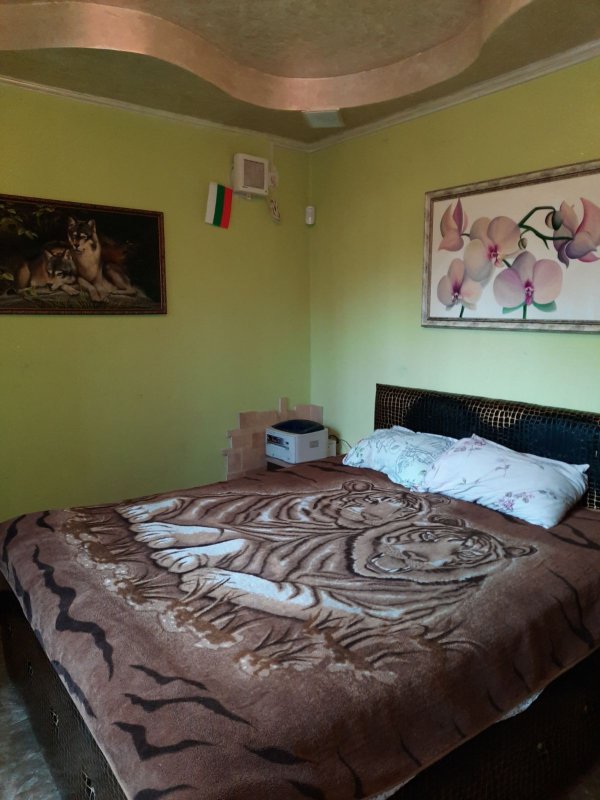 Odessa, At.Golovatogo 39 6,000 UAH per month tworoom flat for long