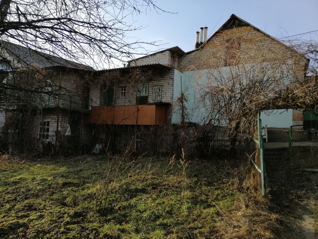 Днепр, переулок Пермский 21 - 33 000 USD - продажа трёхкомнатного дома 42  кв. м., 8 соток, район жовтневый